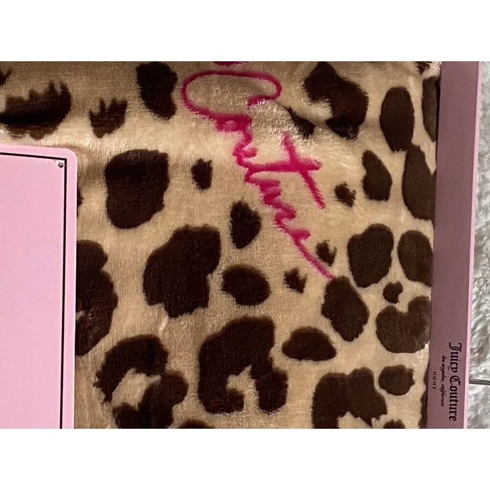 Juicy Couture Leopard And Logo Super Soft Blanket Queen Size 90”‎ X 90” NEW